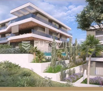 Pula, Pješčana Uvala, luksuzni četverosobni stan s liftom, 1. kat, 110.33 m², pogled na more - cover
