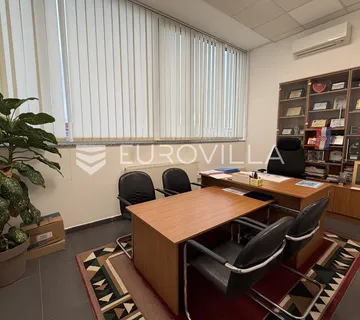 Zagreb, Jankomir, poslovni prostor 185 m² u visokom prizemlju poslovne zgrade - cover
