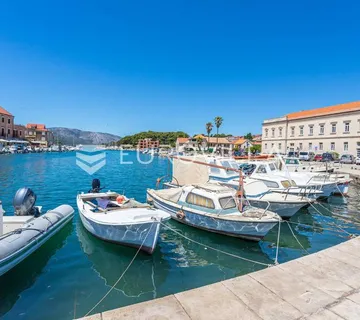 Hvar, Rudina, poljoprivredno zemljište površine 10.897 m² - cover