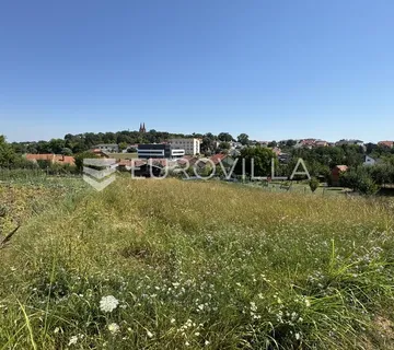 Đakovo, atraktivno građevinsko zemljište 1174 m2 - cover