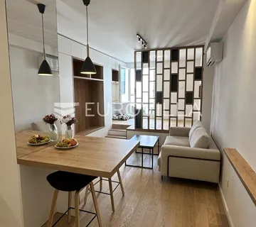 Otok Rab, luksuzan apartman 35,43 m², vrhunska lokacija - Palit