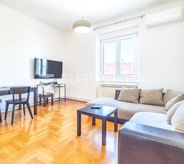 Zagreb, Črnomerec, Ilica renoviran trosoban stan 57 m²