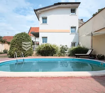 Osijek, Donji grad, adaptirana kuća s velikim potencijalom, 700 m², plac 947 m² - cover