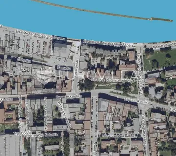 Osijek, Centar grada, iznajmljuje se atraktivan ulični prostor površine 36 m² - Gornji grad / Centar