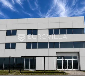 Osijek, Industrijska zona Čepin, TOP lokacija, poslovni prostor površine 300 m² s parkingom - Ivanovac, Antunovac