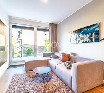Zagreb, Maričićeva luksuzan trosoban stan 66 m² s garažom - cover