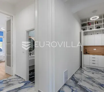 Rijeka, Centar, luksuzno uređen poslovni prostor 87 m² - cover