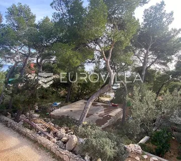 Hvar, Sv. Nedjelja, atraktivno građevno zemljište površine 455 m², udaljeno 75 m od mora. - Sveta Nedjelja, Hvar