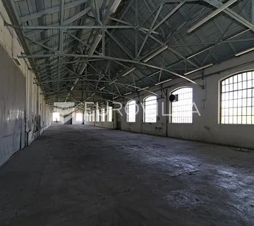 Beli Manastir, okolica, skladišni, poslovni prostor, 500 m²