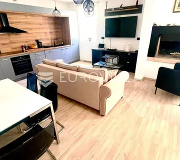 Istra, Kanfanar, uređen funkcionalan jednosoban stan 90 m² u prizemlju