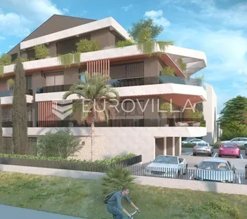 Istra, Rovinj, luksuzni stan na 1. katu s 2 spavaće sobe s parkirnim mjestom 400 metara od mora