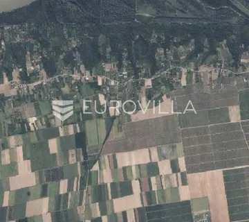Erdut, Dalj, prodaja poljoprivrednog zemljišta površine 857 m² - Dalj, Erdut