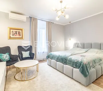 Zagreb, Cvjetni trg, Oktogon, jednosoban stan 33 m² - cover