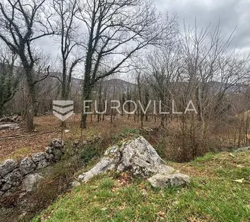 N.Vinodolski, Tribalj, zemljište uz potok,1066 m² savršeno ravnog terena - cover