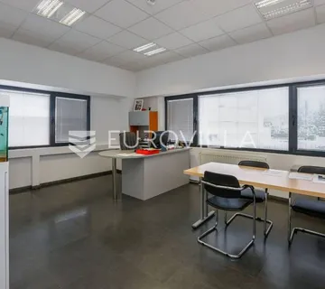 Dubrava, uredsko, skladišni prostor za zakup 479,50 m² - cover