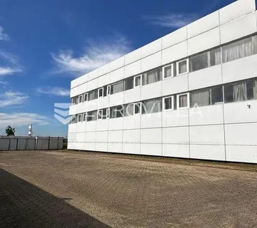 Osijek, Industrijska zona Čepin, poslovni prostor površine 150 m², prvi red do ceste - Ivanovac, Antunovac