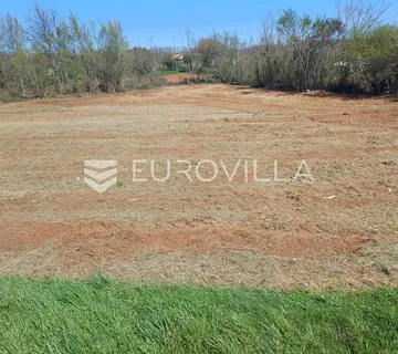 Istra, Barban, kombinirano zemljište na mirnoj lokaciji - Vadreš, Barban