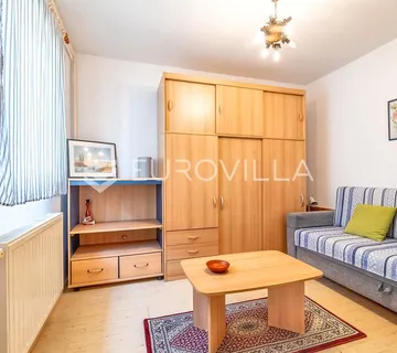 Zagreb, Trnje, dvosoban stan površine 52 m²