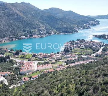 Dubrovnik, okolica - građevinsko zemljište 658 m2 s dozvolom - cover