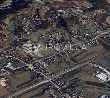 Šenkovec, Brdovec, odlično građevinsko zemljište površine 716 m2 s objektom - cover