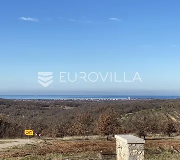 Istra, Buje, atraktivno zemljište 3906m2 od čega 1045m2 građevinsko - otvoreni pogled na more - Kršete