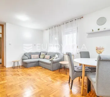 Zagreb, Kajzerica prekrasan dvosoban stan 42 m²