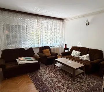 Zagreb, Črnomerec, Prostran četverosoban stan 98 m² s garažom u Ulici grada Mainza