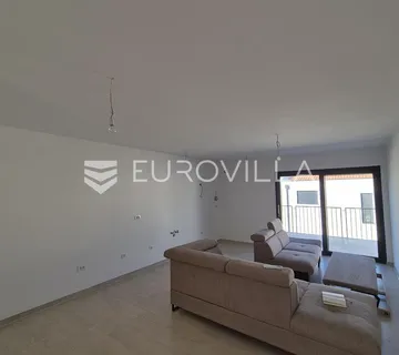 Istra, Poreč, dvosoban stan sa krovnom terasom i panoramskim pogledom na more - Mihatovići, Poreč