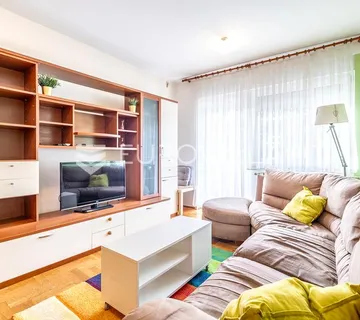 Zagreb, Bosiljevska, funkcionalan trosoban stan 70 m² - cover
