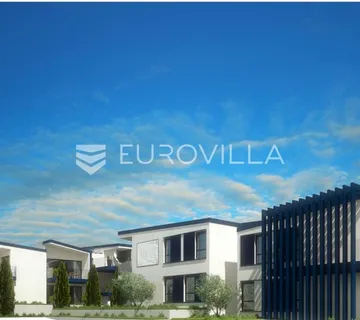 Umag okolica, dvosoban stan 300 m od mora, oznaka F4