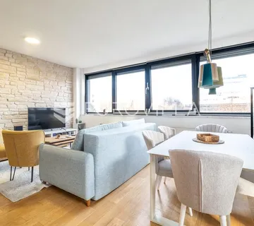 Zagreb, Špansko, Nova Galerija, atraktivan dvoetažan stan, 81 m²