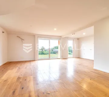 Zagreb, Odra, dvoetažni četverosobni stan 190 m2 - cover