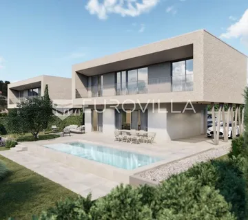 Istra, Kaštelir, građevinsko zemljište 809m2 s projektom i pravomoćnom građevinskom dozvolom - Krančići, Kaštelir - Labinci
