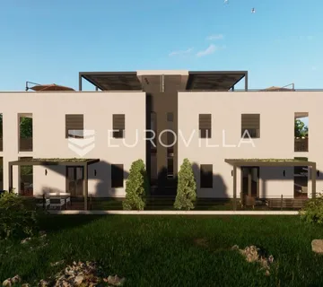 Nin, atraktivno zemljište s projektom i građevinskom dozvolom