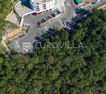 Martinkovac, veliki građevinski teren od 1175 m² s pogledom na more.