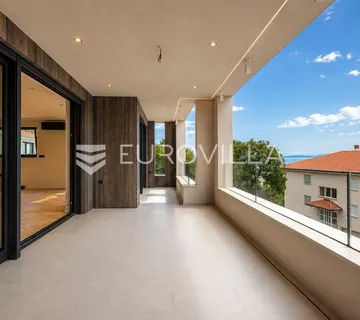 Kostrena, Rožići, ekskluzivan penthouse 200 m², panoramski pogled na more - Rožići, Kostrena