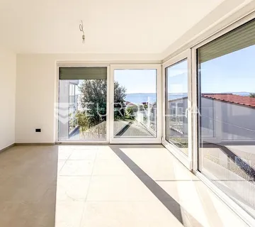 Zadar, Petrčane, Ekskluzivan stan s privatnim vrtom i bazenom - cover