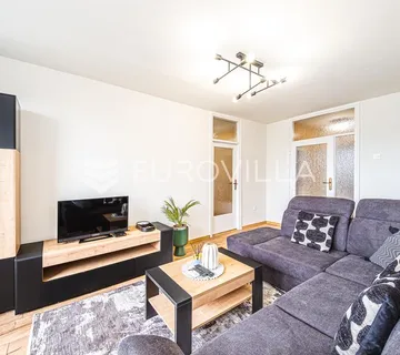 Zagreb, Srednjaci, novouređen trosoban stan 63 m², prvi najam