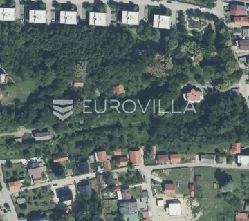 Zagreb, Prevoj, atraktivno građevinsko zemljište 1504 m²