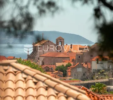 Dubrovnik, Boninovo, Prostran četverosoban stan na vrhunskoj lokaciji blizu Pila