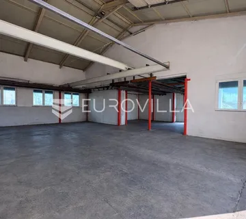 Viškovo, proizvodno, skladišni prostor 350 m², dugoročni najam - Marinići, Viškovo