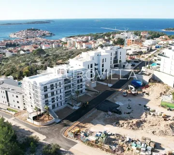 Primošten Resort, dvoetažni penthouse s panoramskim pogledom na more