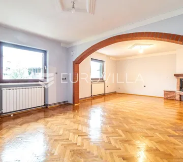 Zagreb, Gajnice, Bišćanov put, kuća 348 m² na parceli 2265 m² - cover
