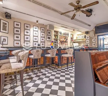 Zagreb, Donji grad, ulični poslovni prostor / lokal 111 m² - cover