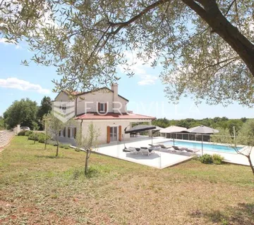 Istra, Kanfanar, prekrasna kuća 450 m² na velikom imanju od 1900 m² - Ladići, Kanfanar