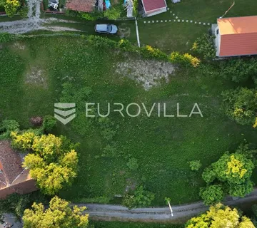 Orahovica, Duzluk, prodaja građevinskog zemljišta, u blizini jezera, površine 1780 m² - Duzluk, Orahovica