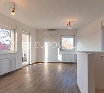 Varaždin, Centar, trosoban stan površine 81,70 m², NOVOGRADNJA