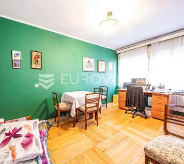 Zagreb, Trešnjevka, kuća u nizu s vrtom i iznimnim potencijalom, vrhunska lokacija