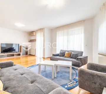 Zagreb, Dedići, prekrasna kuća 448 m² - cover