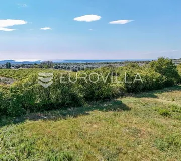 Istra, Vodnjan, građevinsko zemljište na atraktivnoj lokaciji s pogledom na more